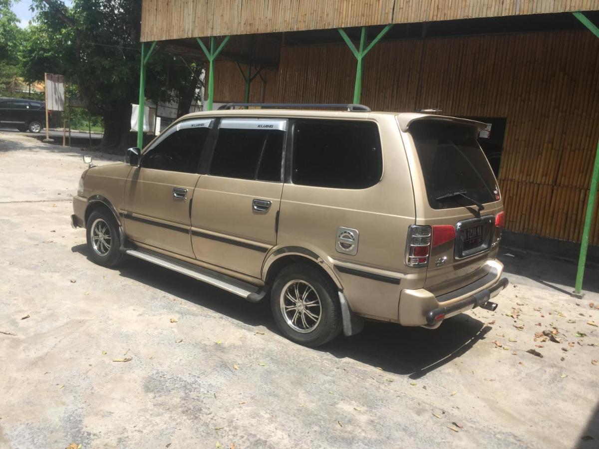 Bintang Bungalow Tour & Travel クリムトゥ エクステリア 写真
