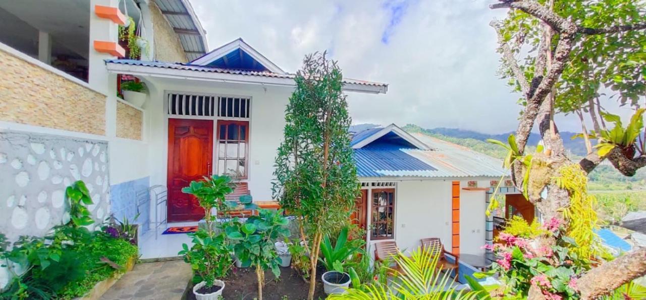 Bintang Bungalow Tour & Travel クリムトゥ エクステリア 写真