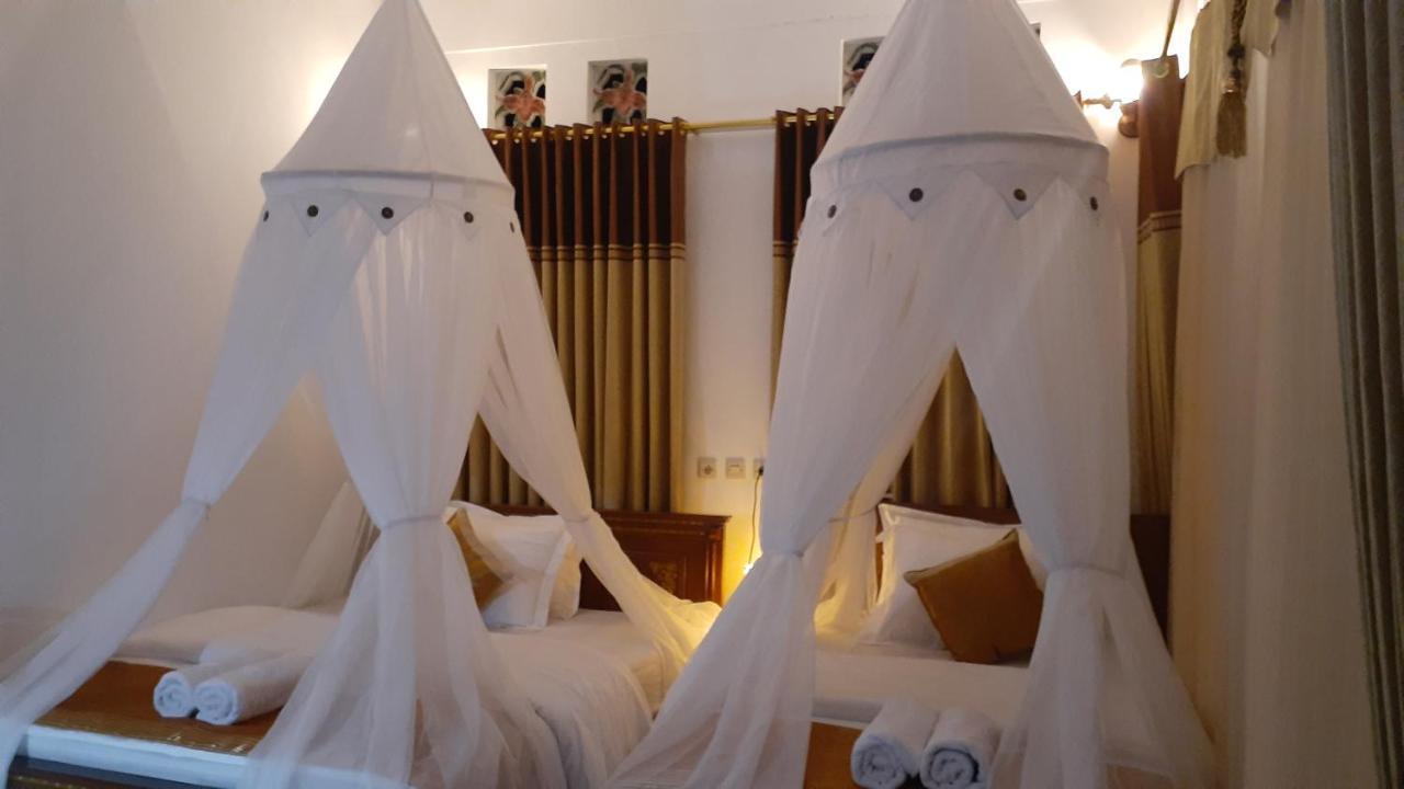 Bintang Bungalow Tour & Travel クリムトゥ エクステリア 写真
